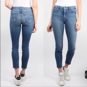 MOTHER Women’s Skinny Jeans in Light Blue Wash